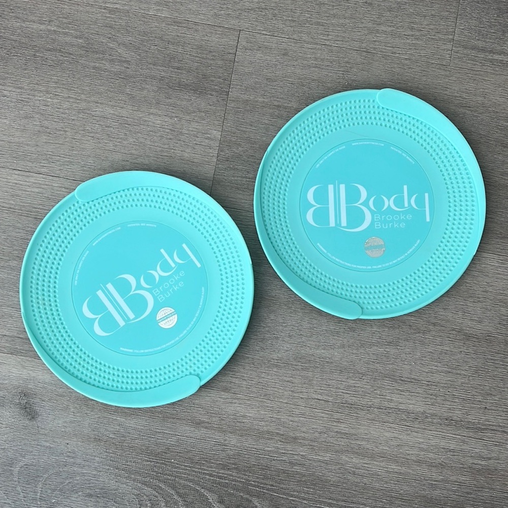 Set of two ✨like new teal workout sliders for any at home fitness routine !